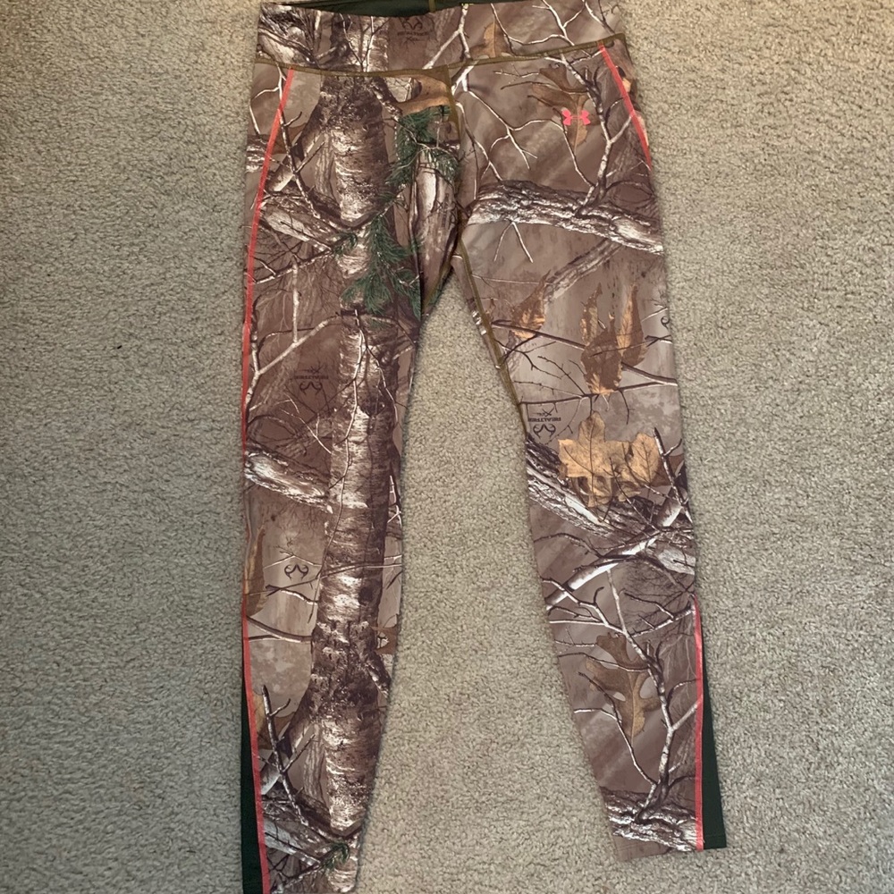‼️ PRICE DROP ‼️ Realtree Camo Legging